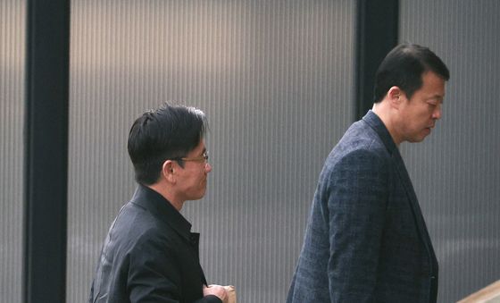 '대통령 출석 불투명' 오동운 공수처장 출근