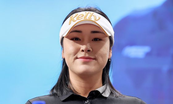 LPGA 진출 윤이나, 자신감 넘치는 미소