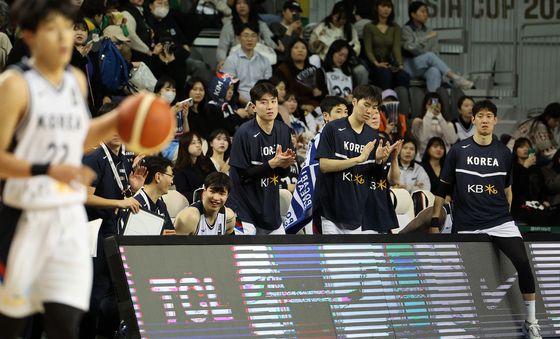 대한민국, 96대62 대승 거두며 예선 첫 승 신고