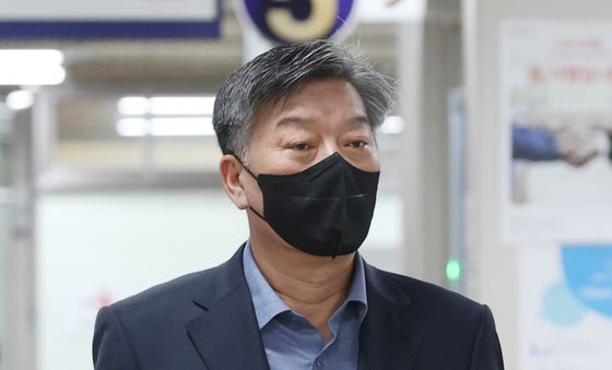 영장심사 출석하는 김홍희 전 해경청장