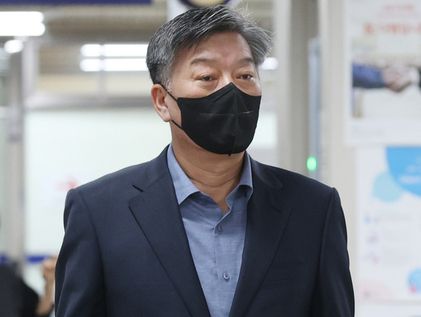 영장심사 출석하는 김홍희 전 해경청장