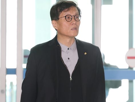 조지아 트빌리시로 출국하는 이창용 한은 총재