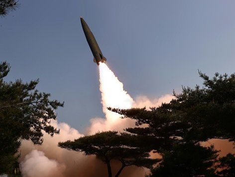 북한, '새 유도기술' 탄도미사일 시험…"무기체계 고도화"