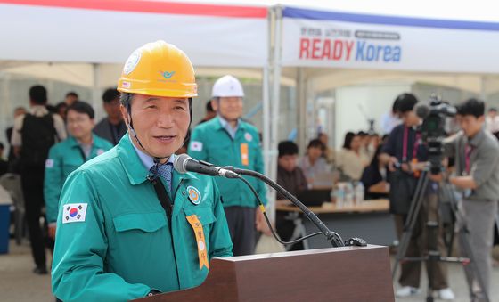 '레디 코리아' 인사말하는 이학재 인천국제공항공사 사장