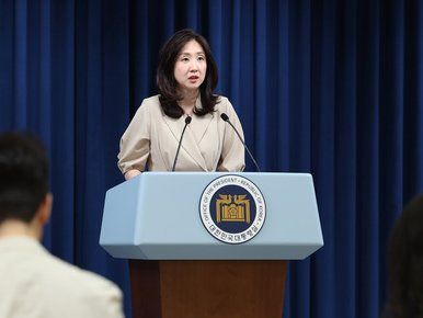 정부, NSC 개최하고 대북 확성기 설치…방송 시작