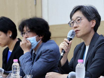 서울의대 교수들, '조규홍 복지부 장관께 드리는 의견' 기자회견