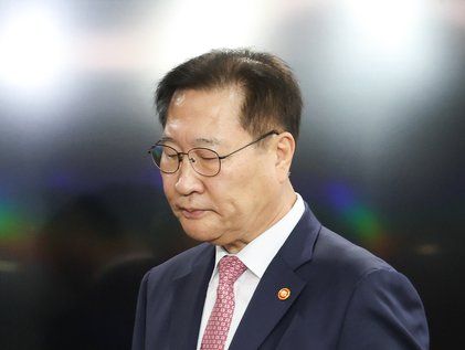 '드루킹 여론 조작' 김경수 복권…조윤선·원세훈도 포함