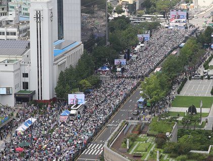 광복절 도심서 대규모 집회…'일부차로 통제'