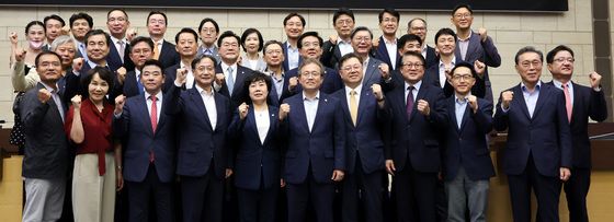 여야 첫 경제연구단체 출범… 경제계 '소통창구' 기대