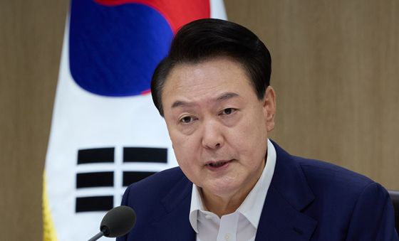 윤석열 대통령, 2025년도 정부 예산안 의결을 위한 국무회의 주재