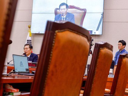 국민의힘 빈자리, 발언하는 정청래 위원장