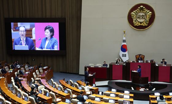 대정부질문 마지막 날, 의대 증원 문제 놓고 기싸움