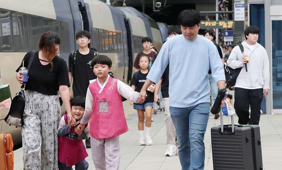 고향 가는길 '너무 신나요'