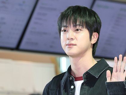 BTS 진, 클로즈업을 부르는 잘생김