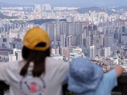 "집값 오를것"…대출 규제에도 주택가격전망지수 또 상승