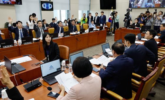 과방위 '방심위 국감 따로 합시다'