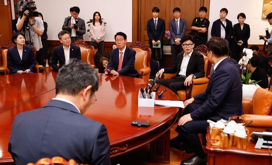 국회의장실 찾은 한동훈 대표