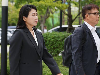 검찰, '경기도 법카 유용 의혹' 김혜경 소환조사 실시