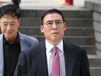 '강요미수 혐의' 공판 출석하는 조현문