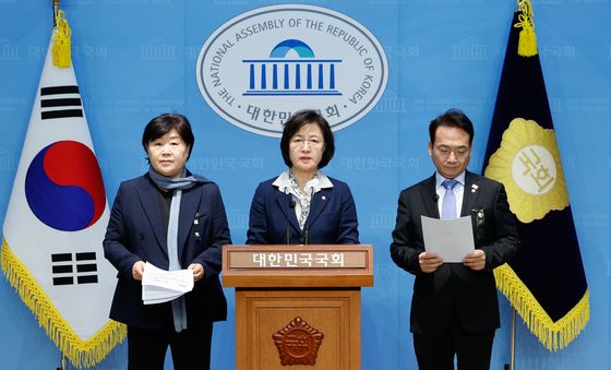 민주 '경호처장, 尹 체포영장 집행때 발포 명령'