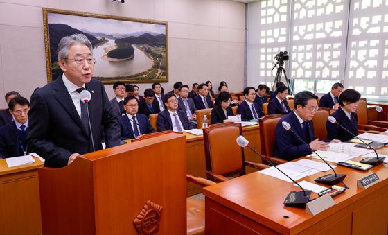 강호동 농협중앙회장, 농해수위 현안 보고