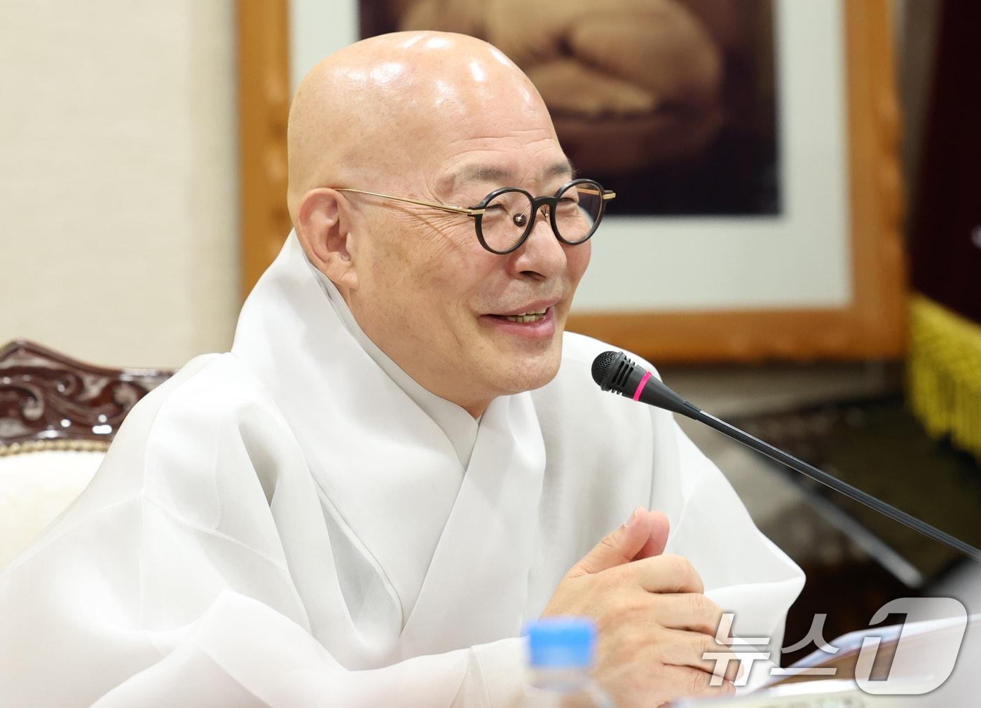 본문 이미지 - 조계종 총무원장 진우스님이 22일 서울 종로구 한국불교역사문화기념관에서 '부처님오신날' 기자간담회를 하고 있다. ⓒ News1 권현진 기자