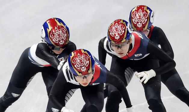 계주 훈련하는 쇼트트랙 대표팀