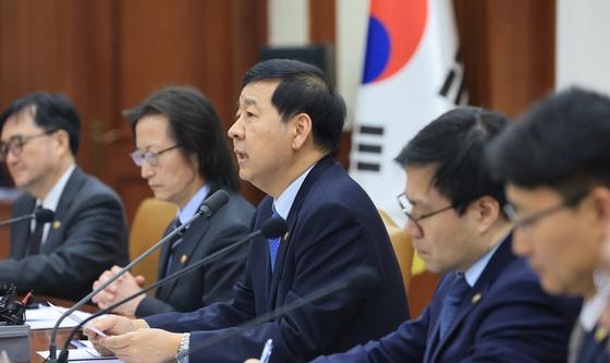 구윤철 "휘발유 과도한 인상...담합·불공정 엄단"